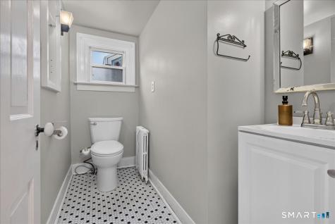 512 Quinnipiac Avenue North Haven CT 06473