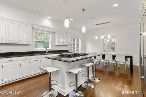 26 Round Hill Road Greenwich CT 06830