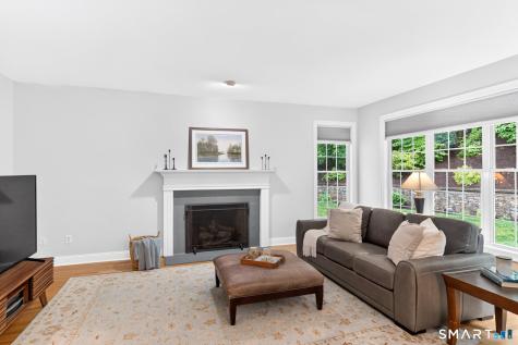 7 Ellsworth Place Avon CT 06001