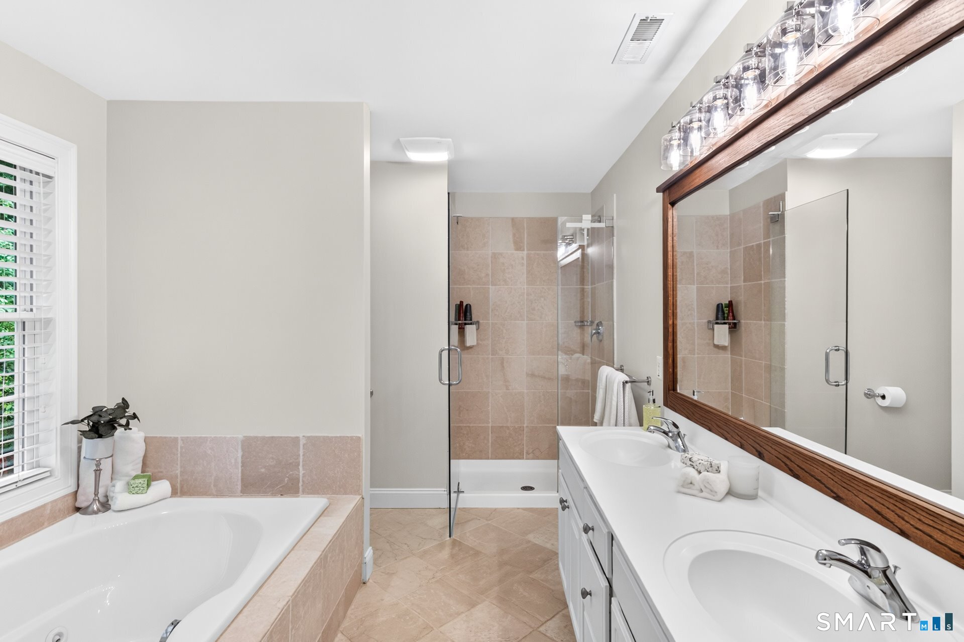 7 Ellsworth Place Avon CT 06001