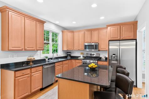 7 Ellsworth Place Avon CT 06001