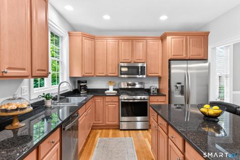 7 Ellsworth Place Avon CT 06001