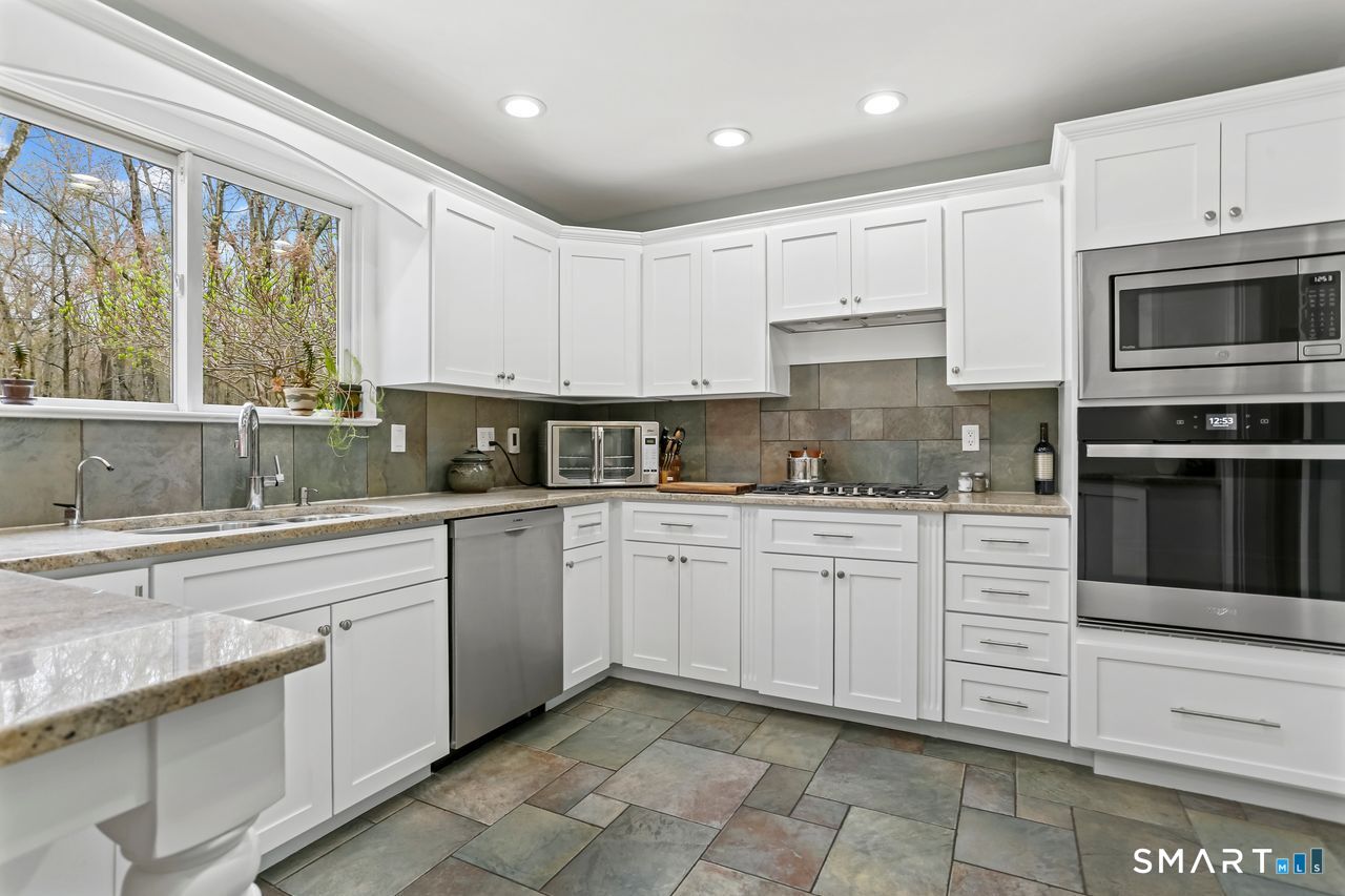 86 Seventy Acre Road Redding CT 06896