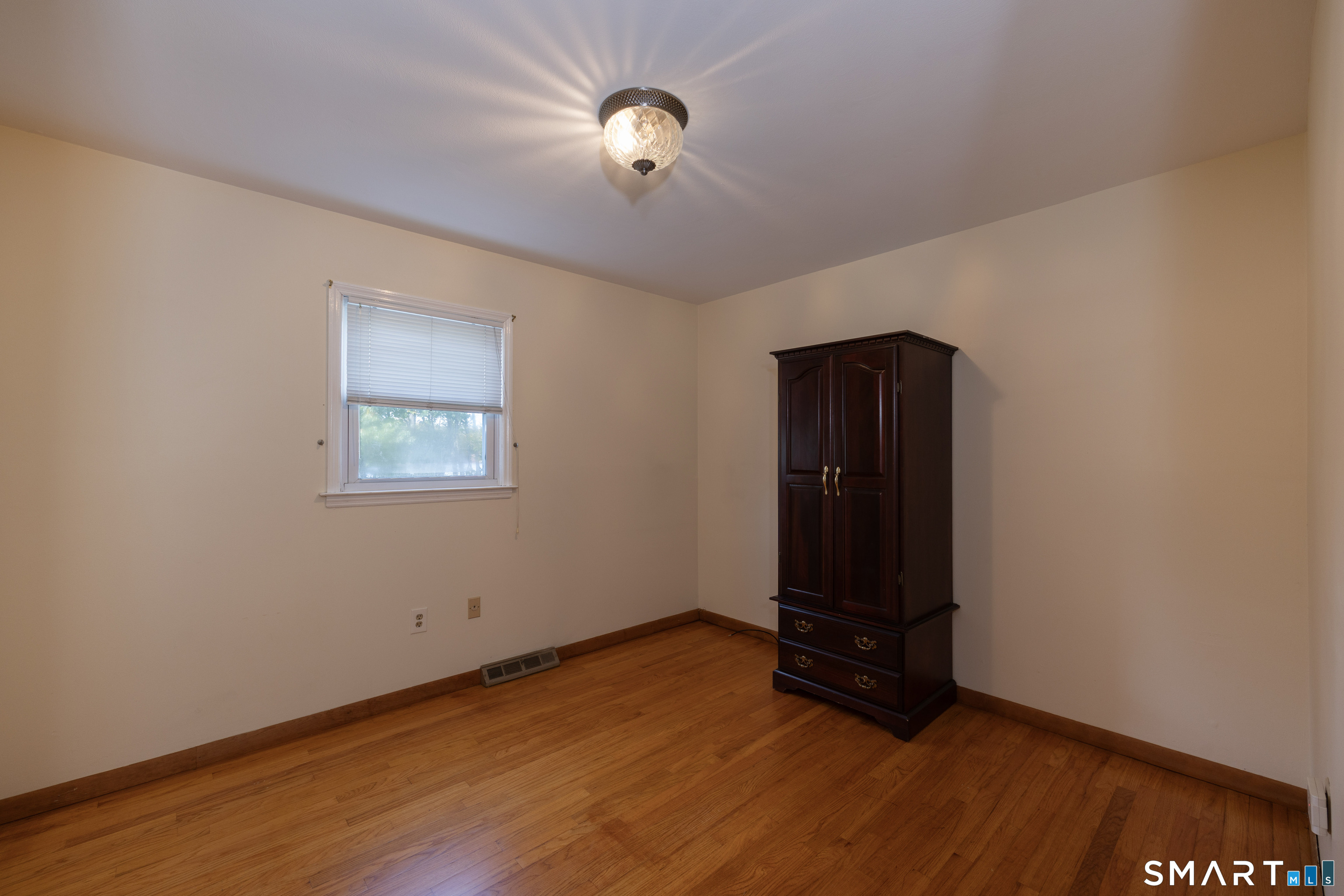 555 Roses Mill Road Milford CT 06460