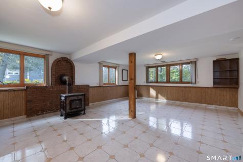 555 Roses Mill Road Milford CT 06460