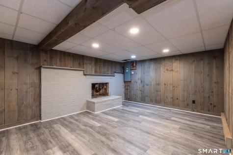 66 Isaiah Smith Lane Morris CT 06763