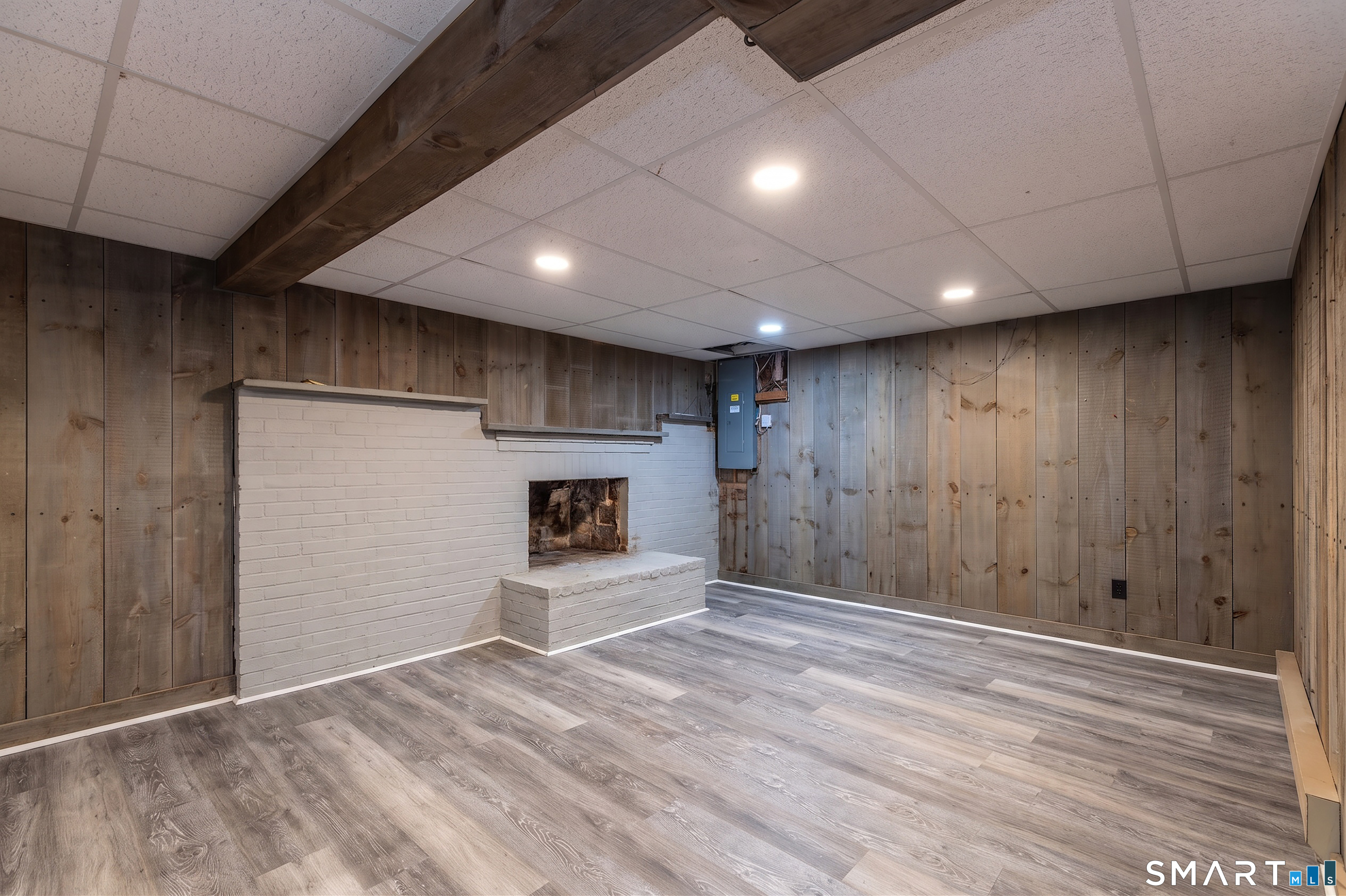 66 Isaiah Smith Lane Morris CT 06763