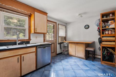3 Carriage Lane East Granby CT 06026