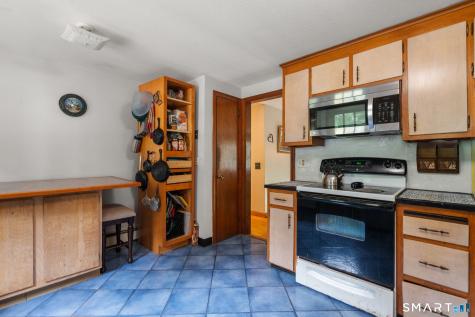 3 Carriage Lane East Granby CT 06026