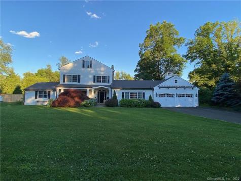 74 Pheasant Ridge Road Redding CT 06896