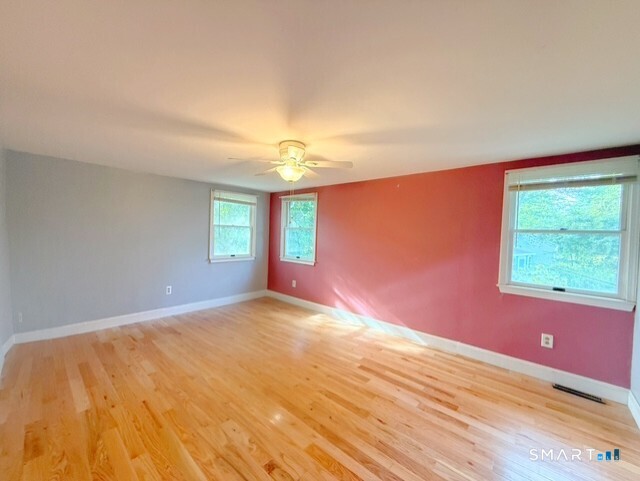 37 Peters Lane North Haven CT 06473