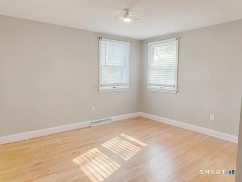 37 Peters Lane North Haven CT 06473