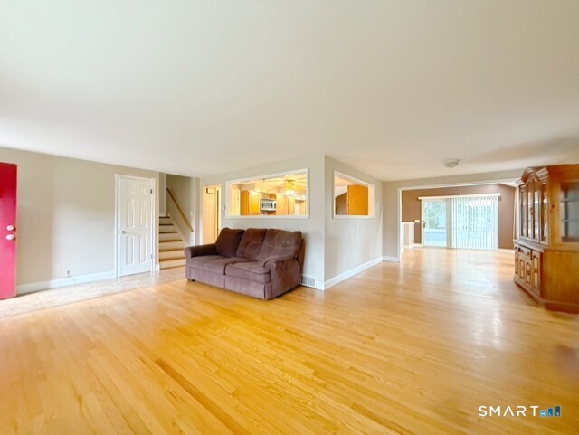 37 Peters Lane North Haven CT 06473