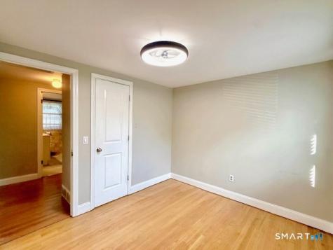 37 Peters Lane North Haven CT 06473