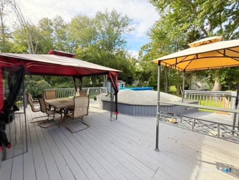 37 Peters Lane North Haven CT 06473