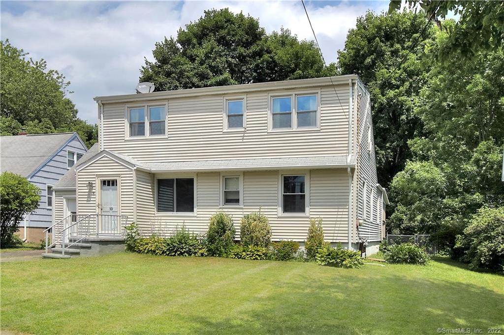 10 Beaver Brook Lane Fairfield CT 06825