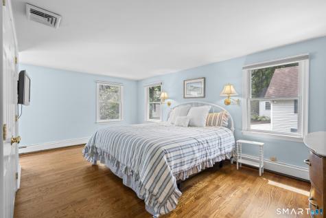 61 Raymond Street Darien CT 06820