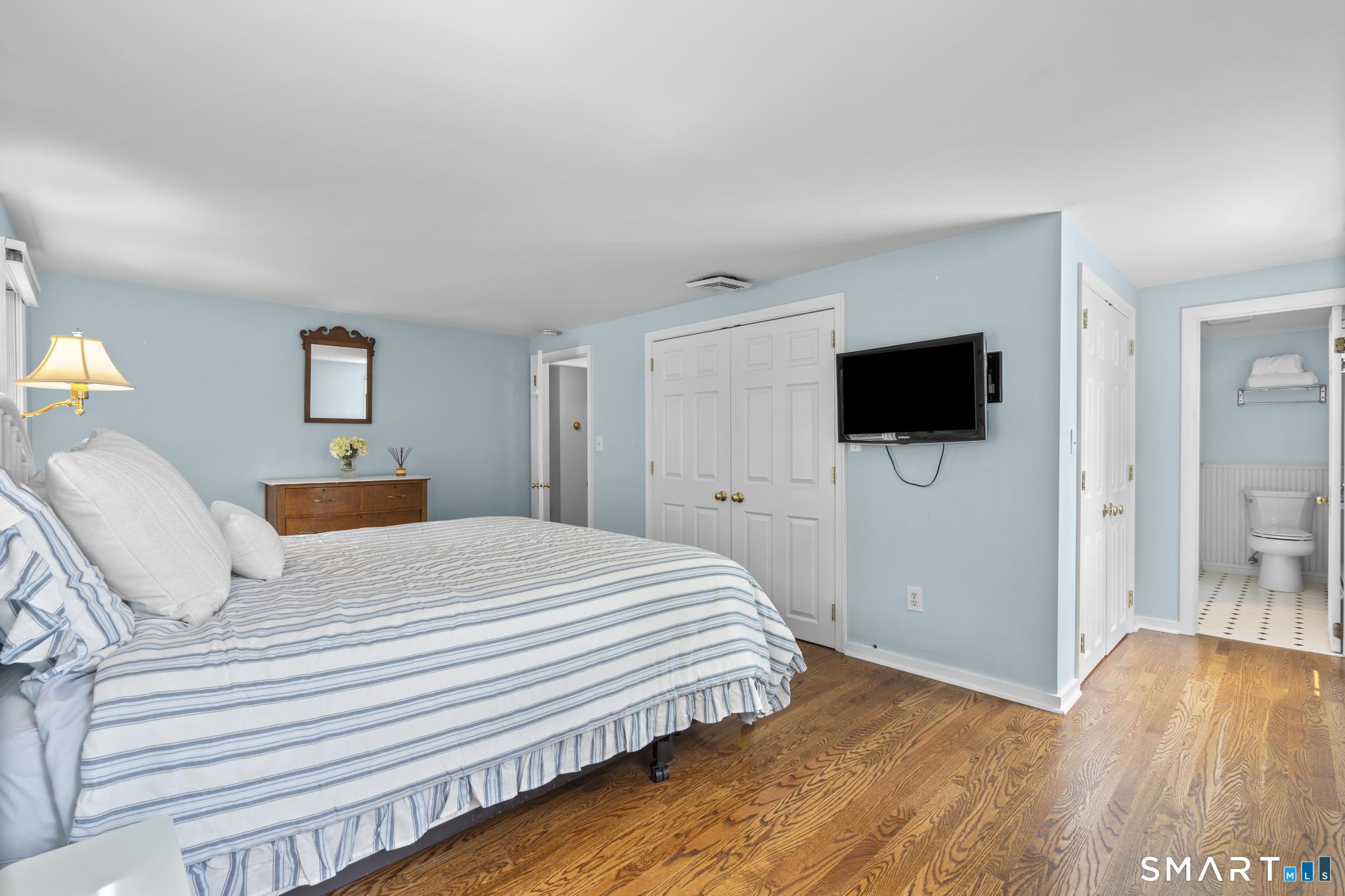61 Raymond Street Darien CT 06820