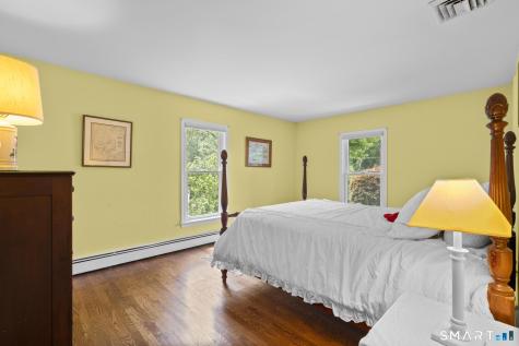 61 Raymond Street Darien CT 06820