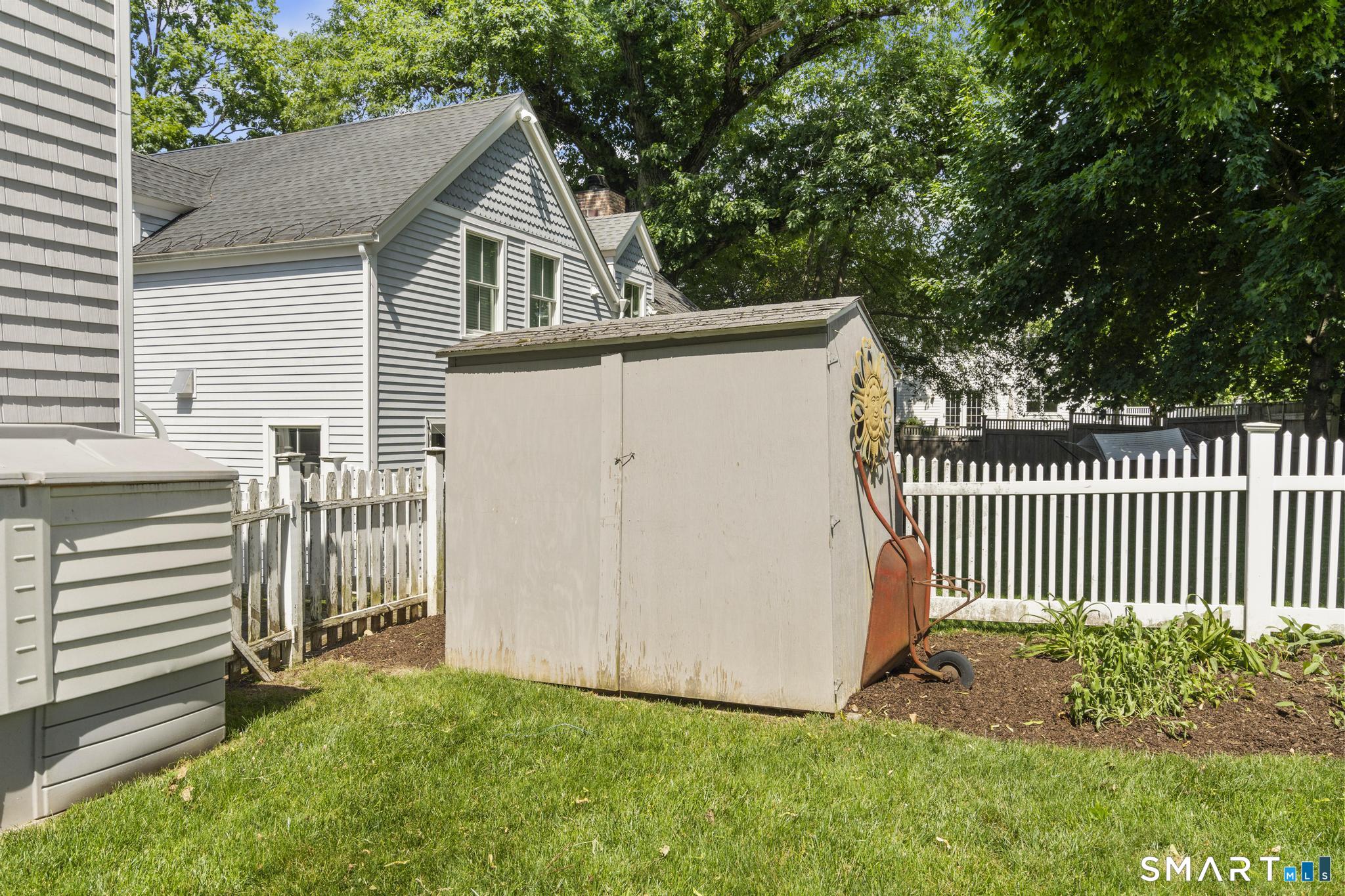 61 Raymond Street Darien CT 06820