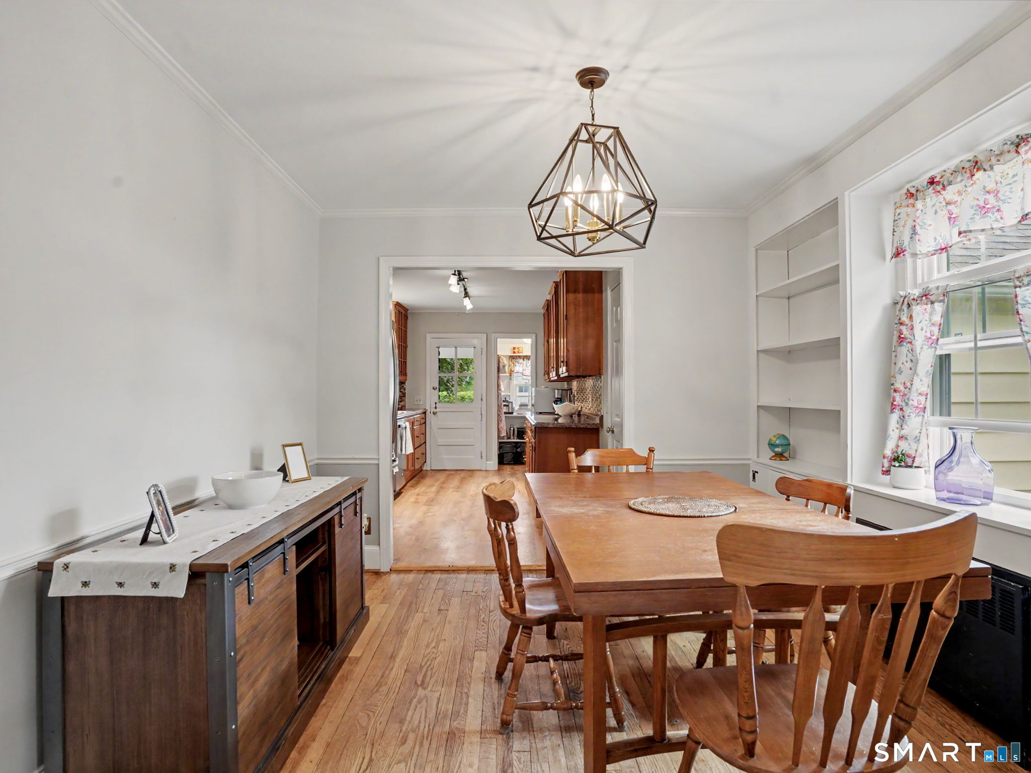10 Crest Road Danbury CT 06811