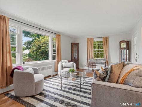 10 Crest Road Danbury CT 06811