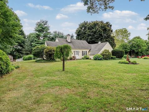 10 Crest Road Danbury CT 06811