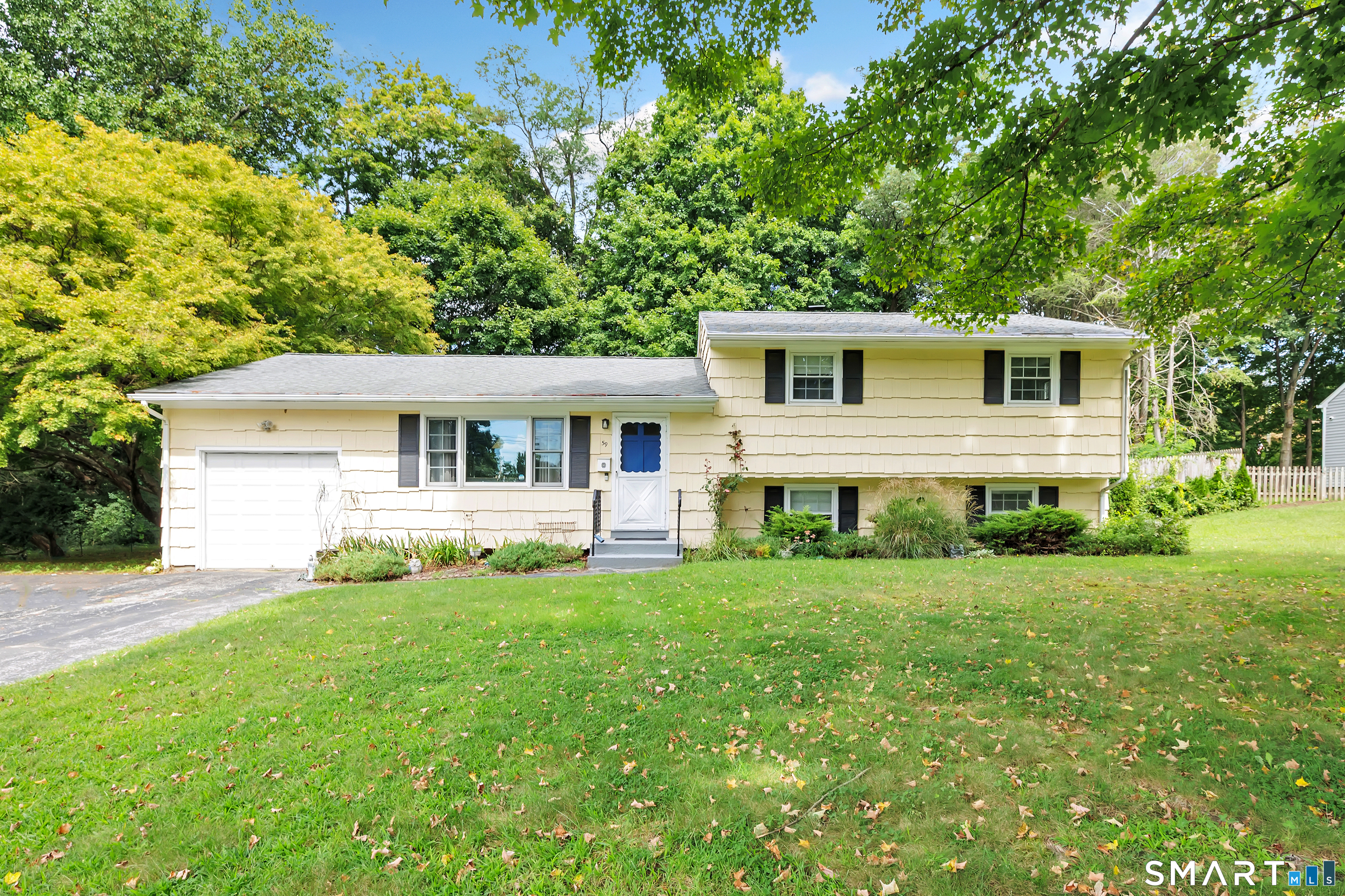 59 Springwood Drive Trumbull CT 06611