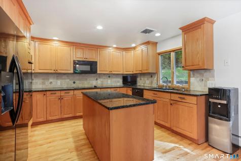 30 Cutlers Farm Road Monroe CT 06468