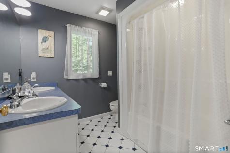 30 Cutlers Farm Road Monroe CT 06468