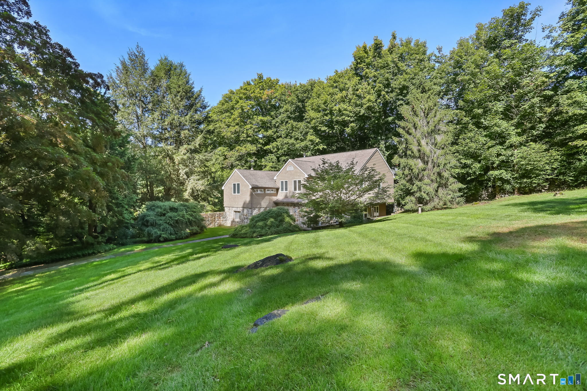 30 Cutlers Farm Road Monroe CT 06468