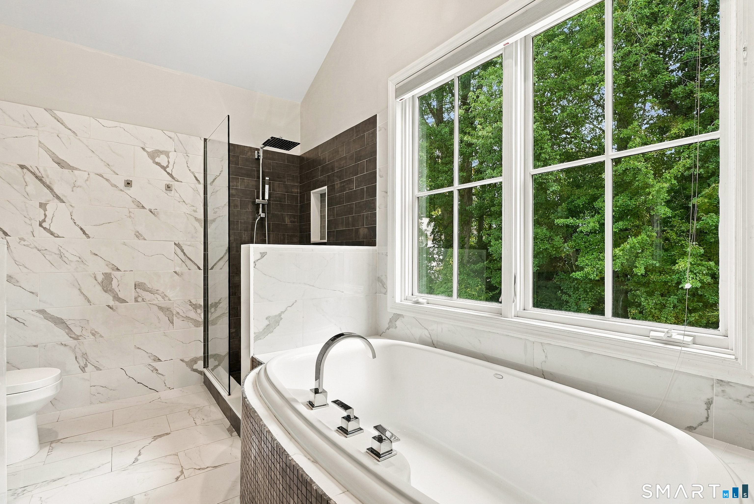 38 Amherst Road Greenwich CT 06878