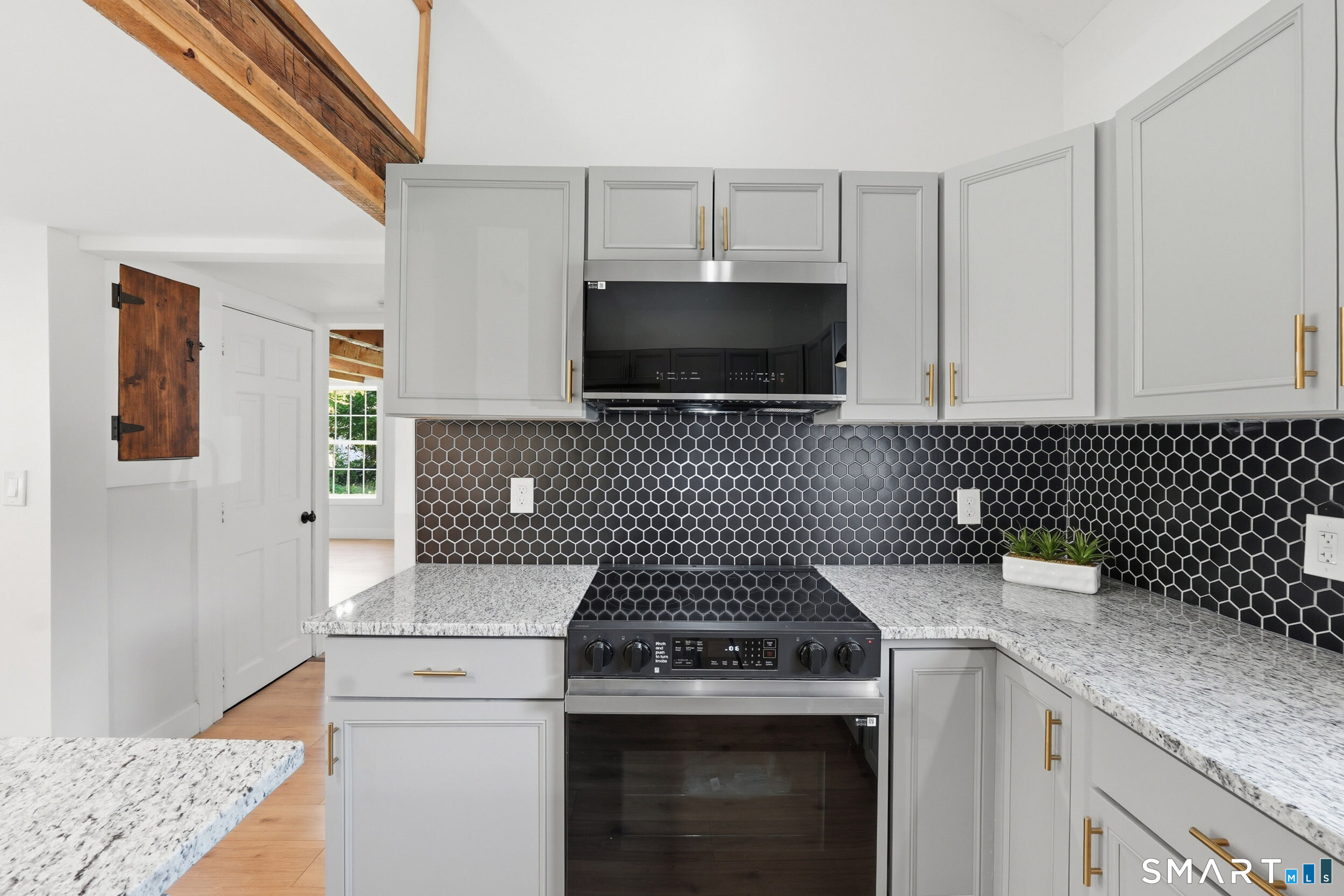 369 Thompson Road Thompson CT 06277