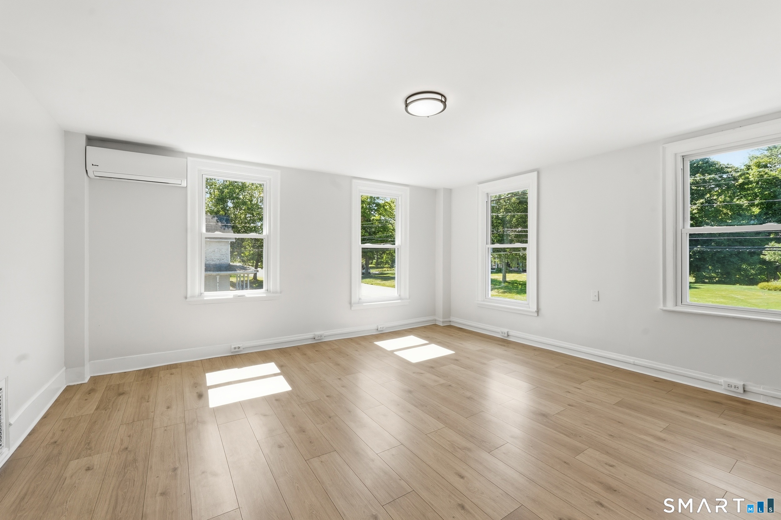 369 Thompson Road Thompson CT 06277