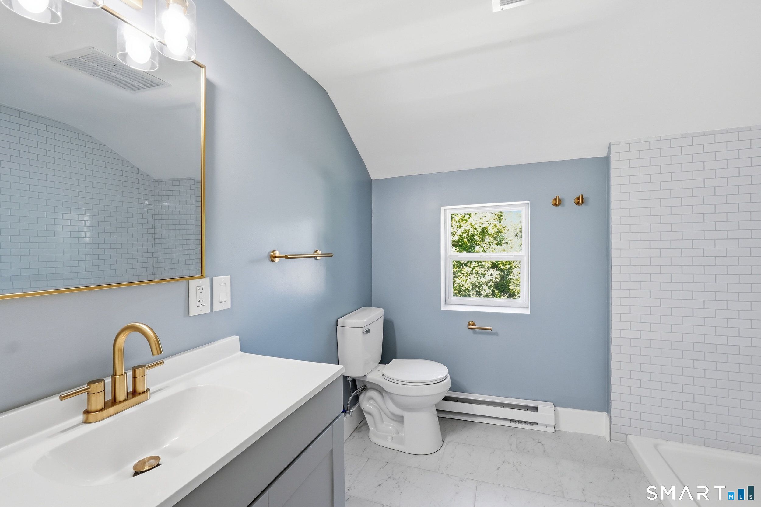 369 Thompson Road Thompson CT 06277