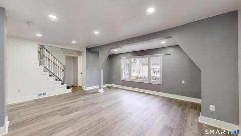 30 Pond Street Naugatuck CT 06770