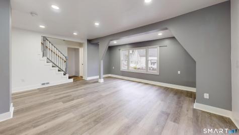 30 Pond Street Naugatuck CT 06770