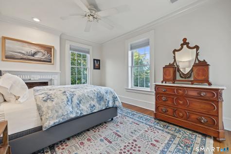 37 Thorne Place Bridgeport CT 06605