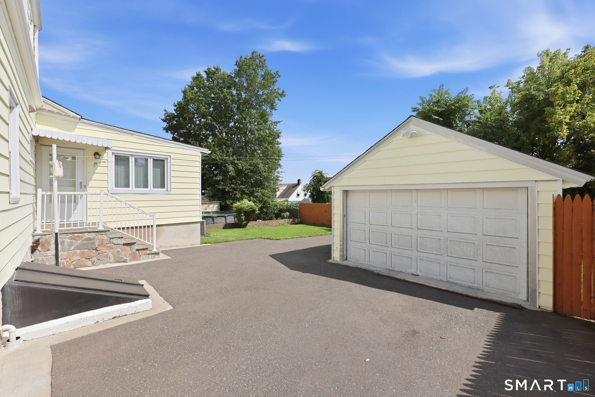 155 Baker Street Bridgeport CT 06606