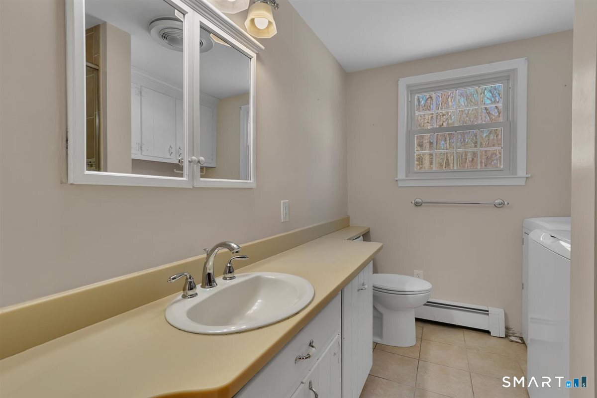 408 Foote Road Glastonbury CT 06073