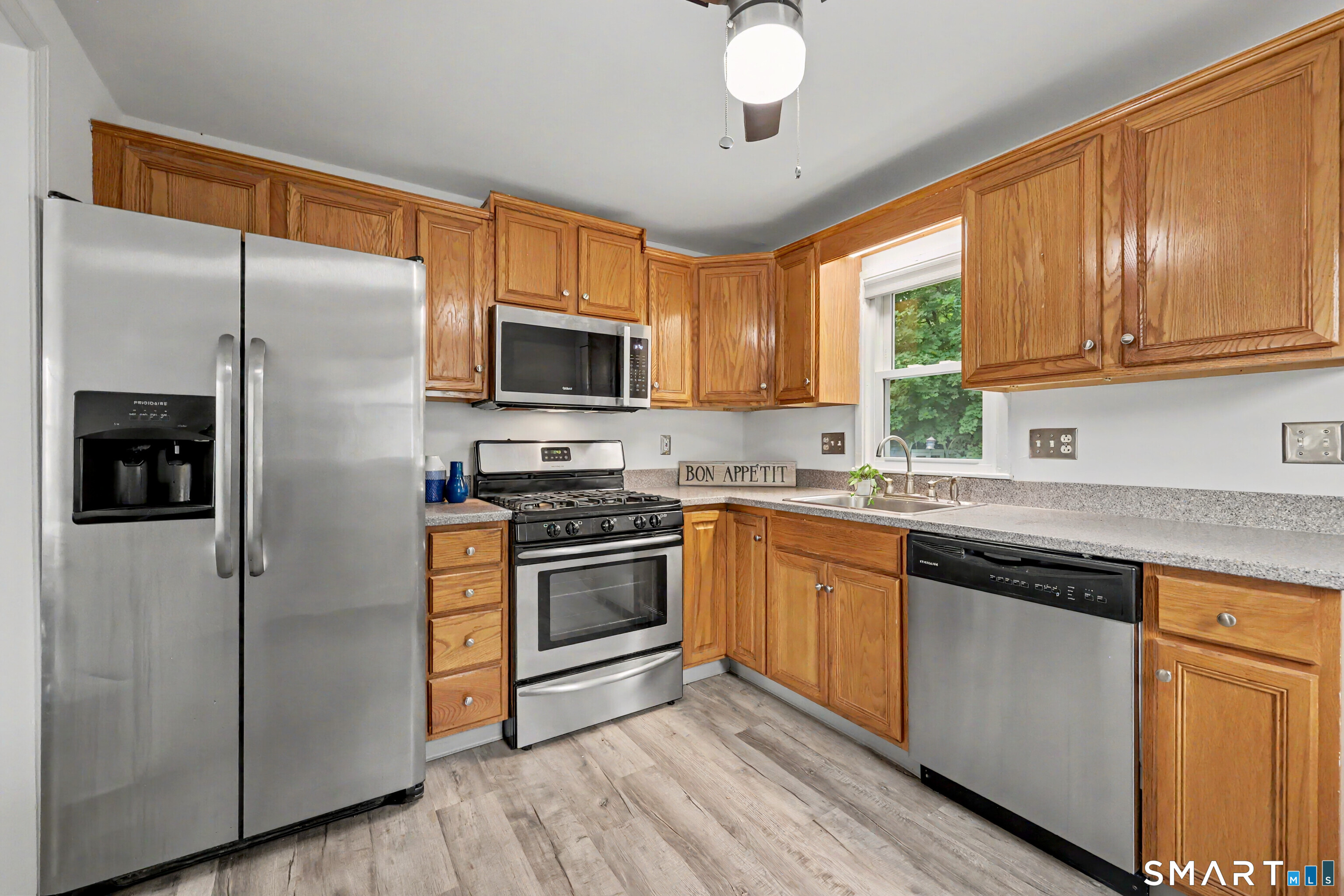 55 Valley Road Hamden CT 06514