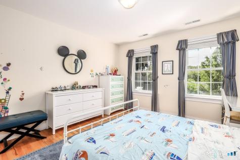 45 State Route 39 New Fairfield CT 06812