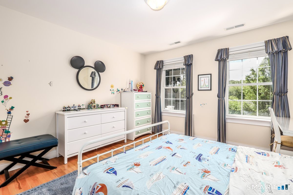 45 State Route 39 New Fairfield CT 06812