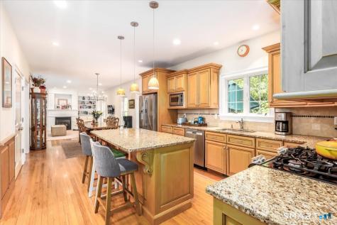 45 State Route 39 New Fairfield CT 06812