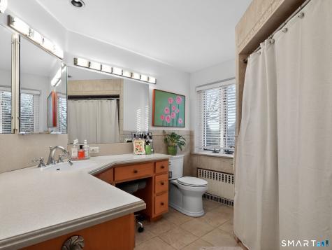 59 Broadfield Road Hamden CT 06517
