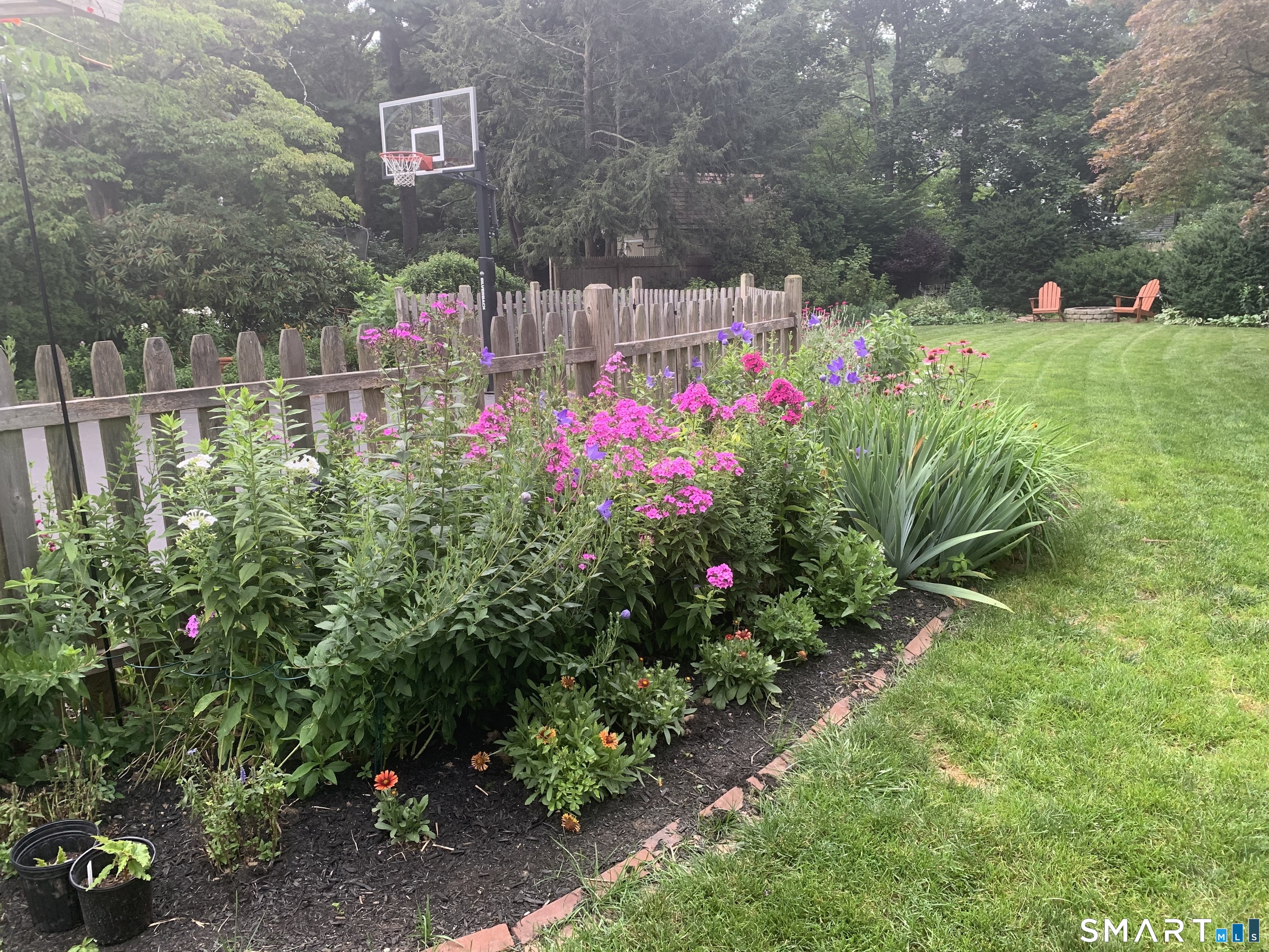59 Broadfield Road Hamden CT 06517