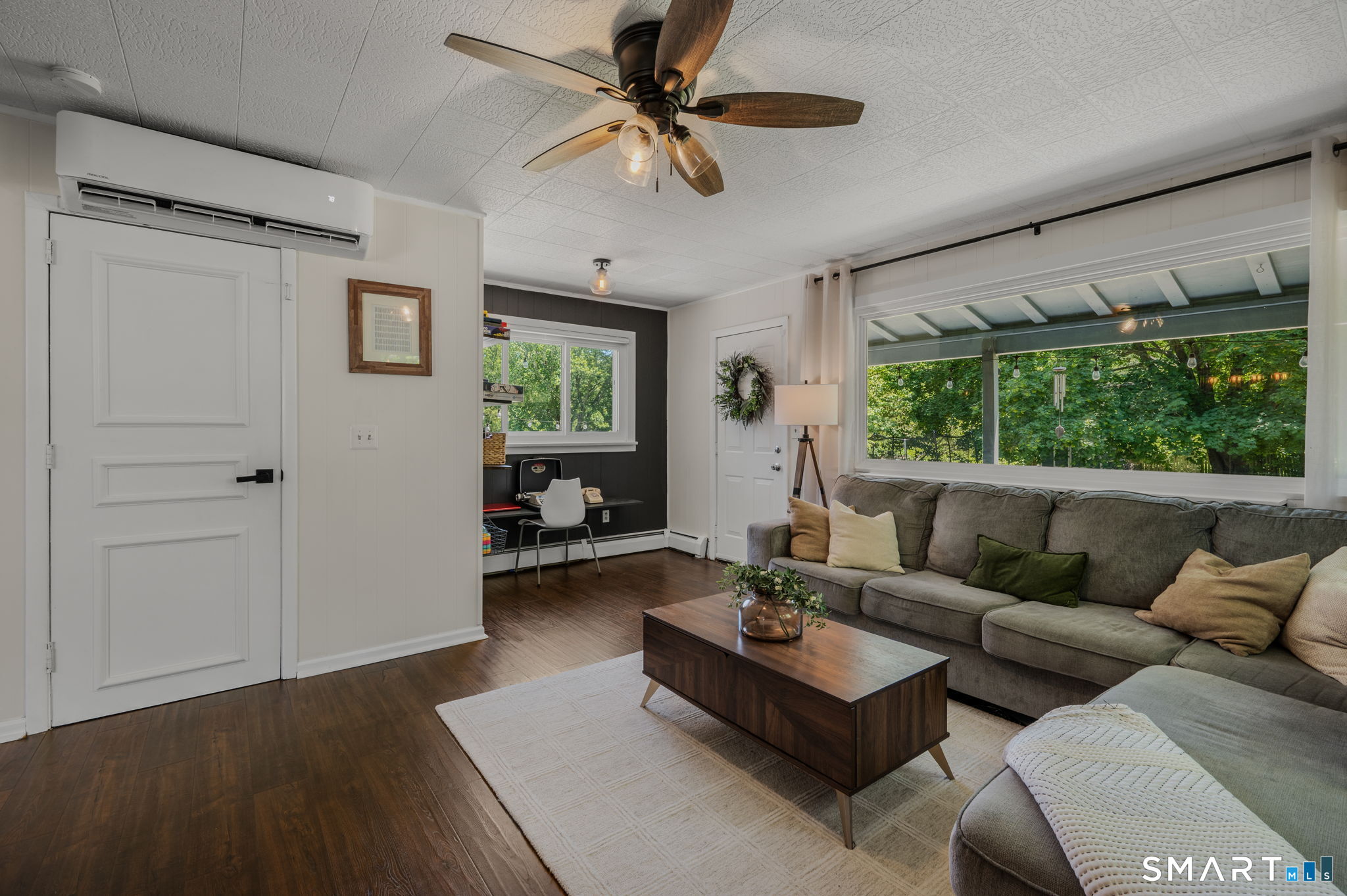 9 Hilltop Terrace Waterford CT 06385