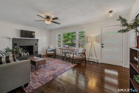 9 Hilltop Terrace Waterford CT 06385