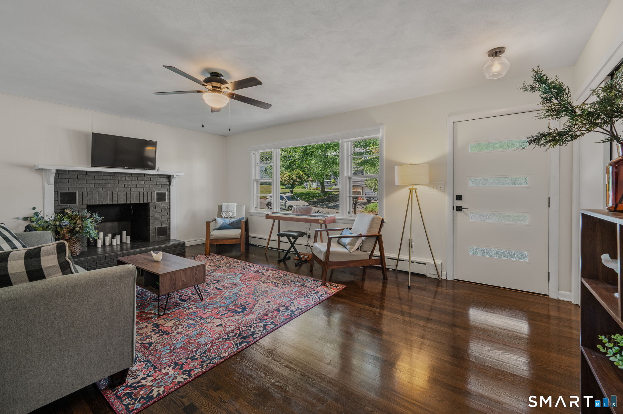 9 Hilltop Terrace Waterford CT 06385