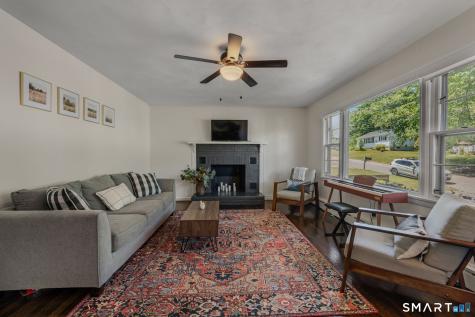 9 Hilltop Terrace Waterford CT 06385